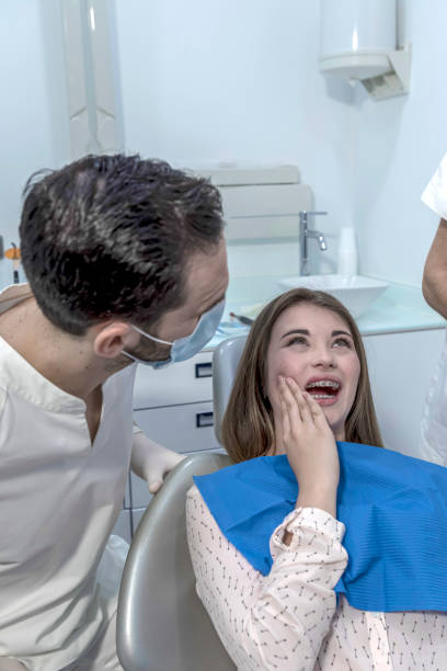 Best Emergency Gum Pain Relief  in Menomonie, WI